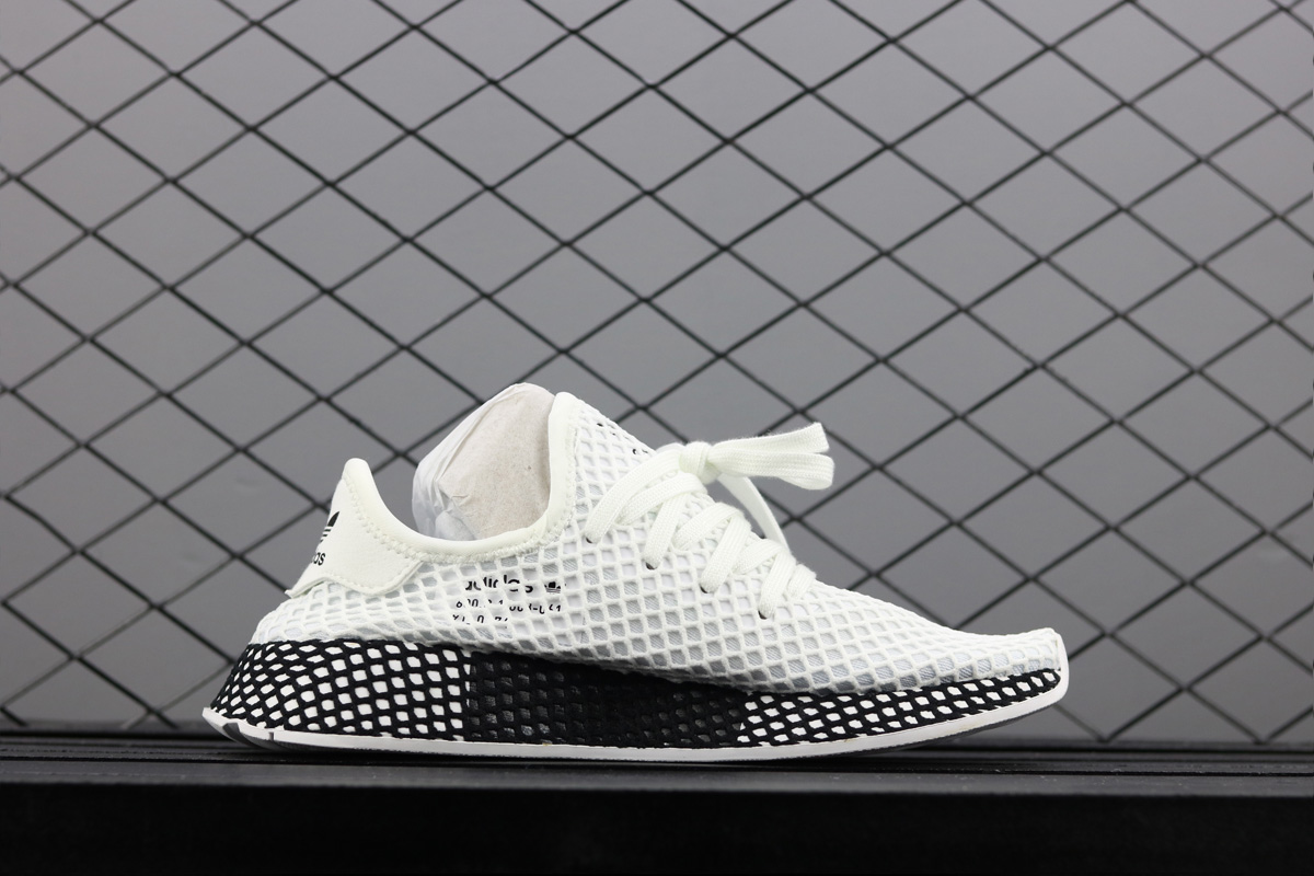 adidas deerupt white and black