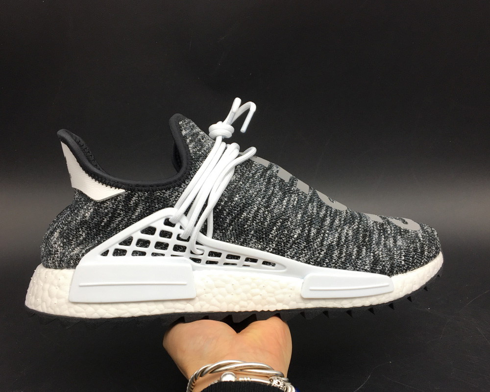 nmd hu trail black