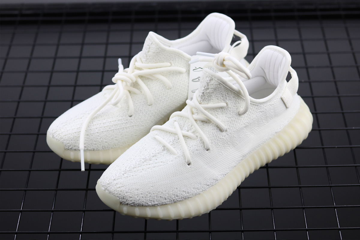 yeezys 350 cream white