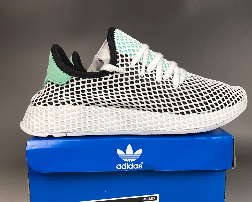 adidas deerupt core black white