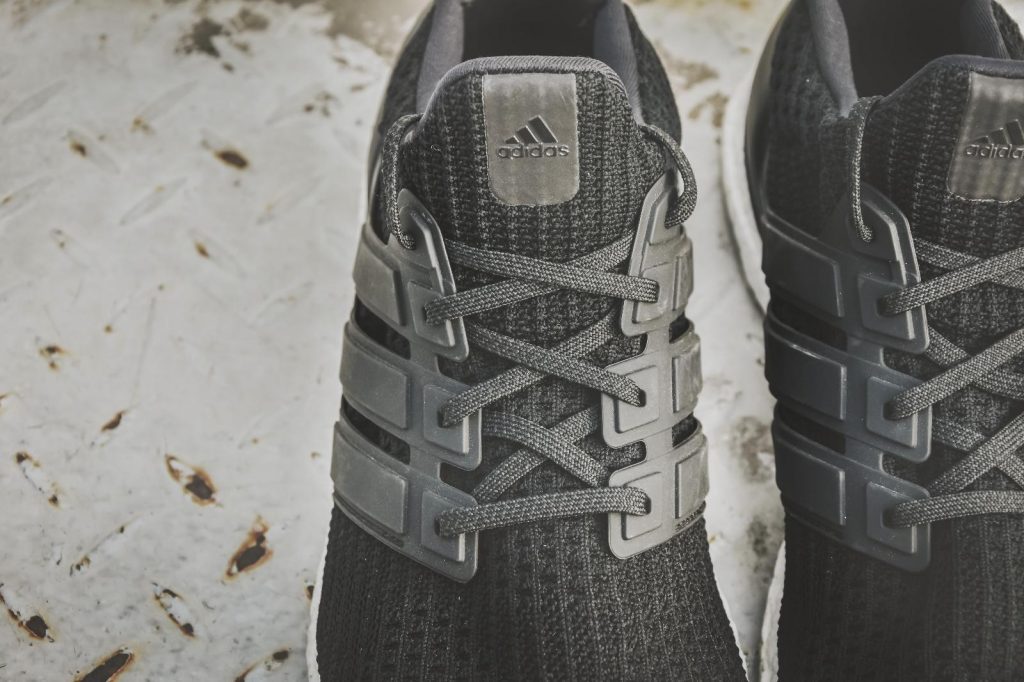 cleaning yeezy 700 v3