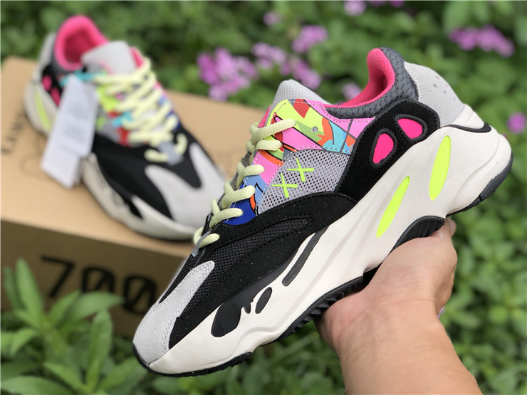 yeezy 700 kaws