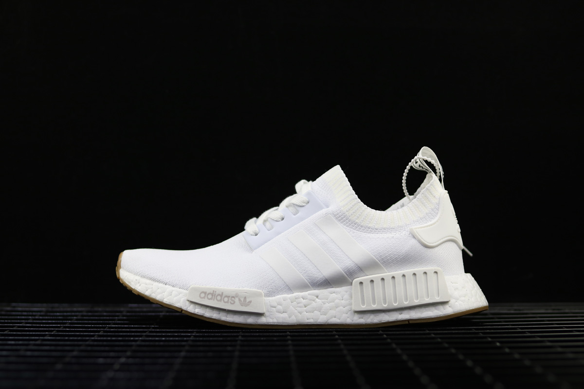 nmd r1 white gum sole