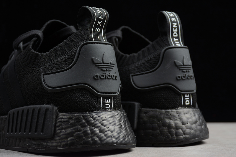 Figur Smitsom sygdom Vibrere adidas NMD R1 Primeknit Triple Black For Sale – The Sole Line