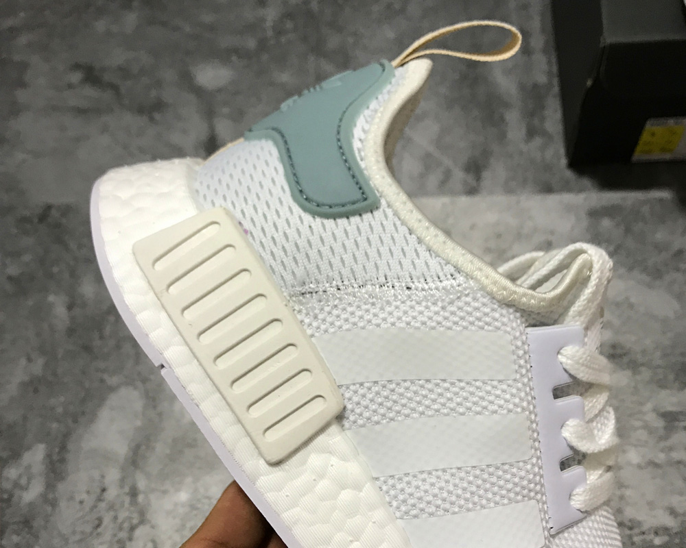 nmd r1 w white