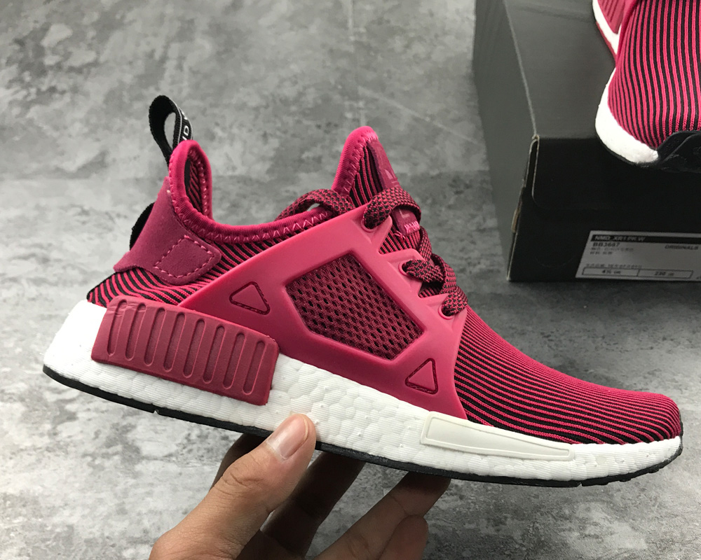 pink nmd