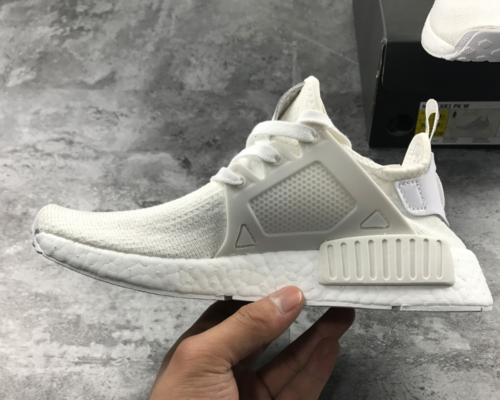 adidas nmd xr1 primeknit triple white