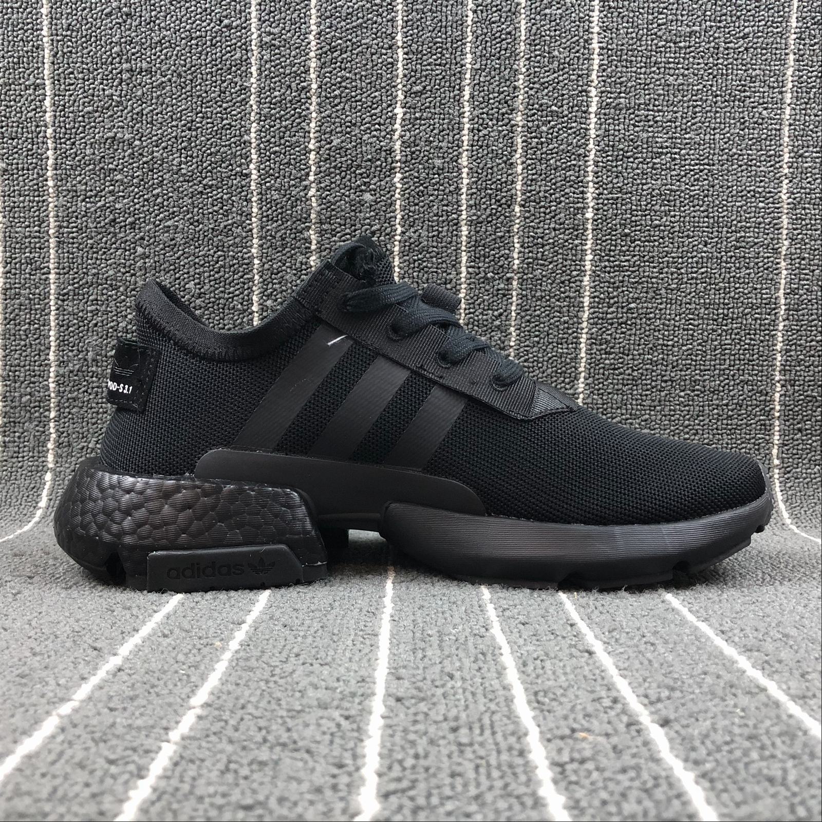 pod adidas black