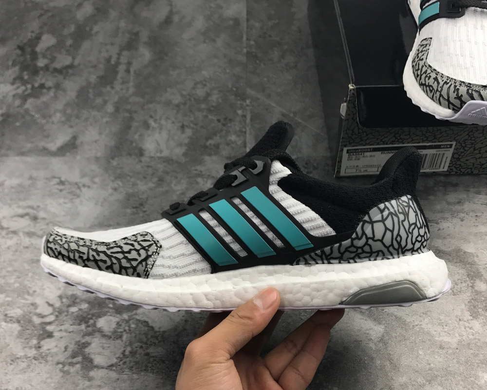 ultra boost white black sole