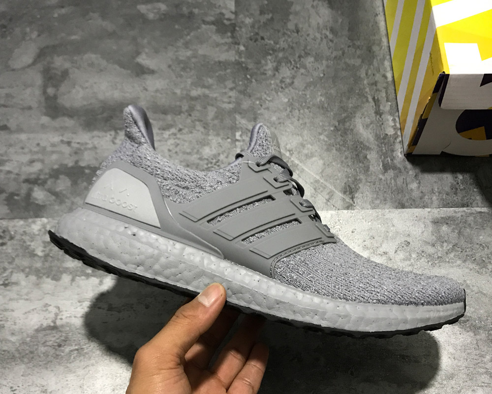 adidas ultra boost triple grey