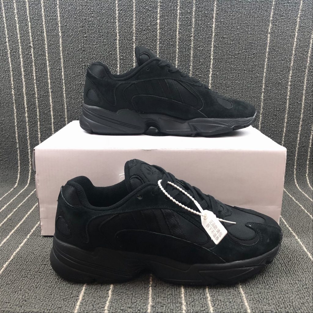 adidas yung 1 triple black