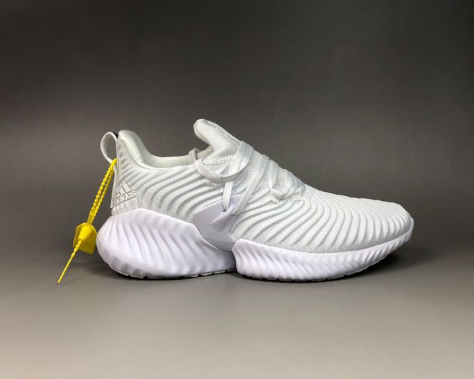 alphabounce beyond vs instinct