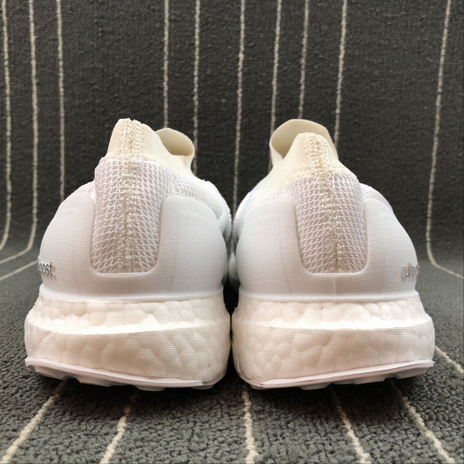 adidas ultra boost laceless triple white