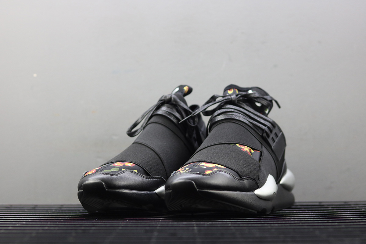 Yohji Yamamoto x adidas Y-3 Kaiwa Chunky Black Flower For Sale – The Sole Line