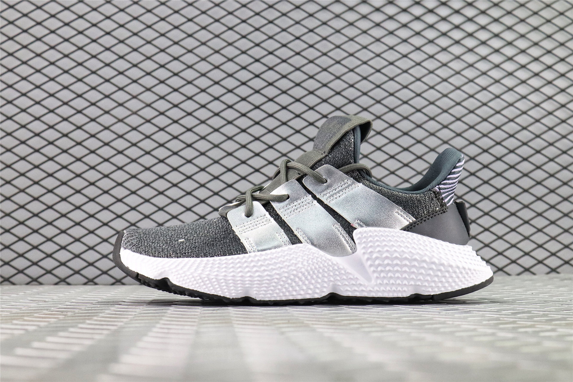 adidas prophere silver