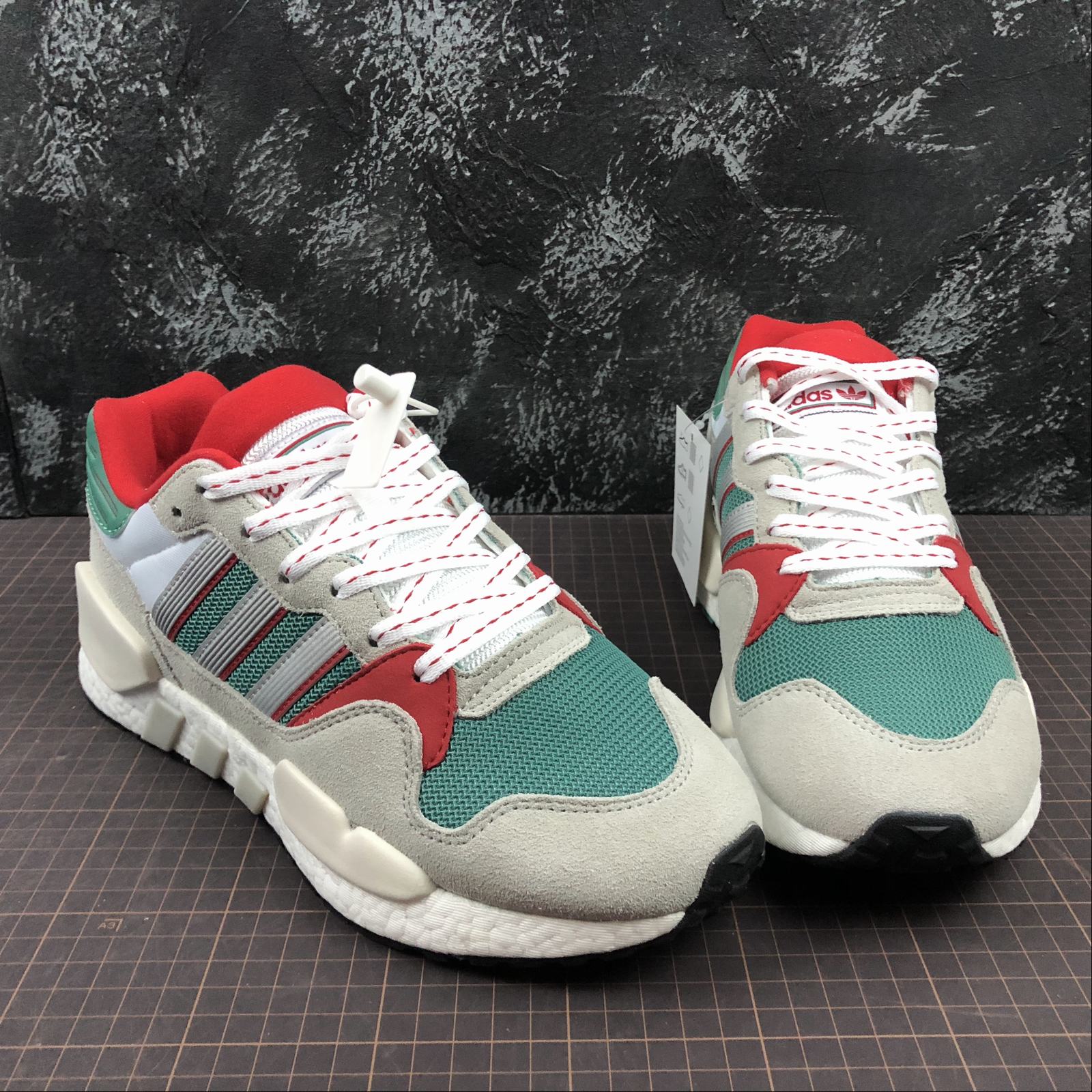zx 930