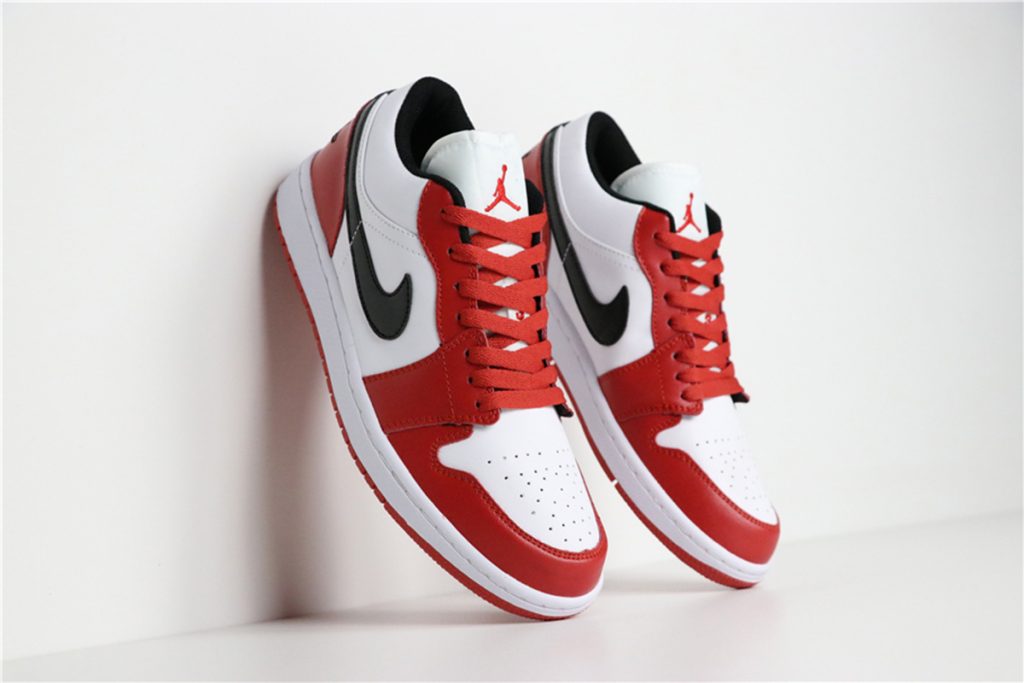 aj 1 low chicago