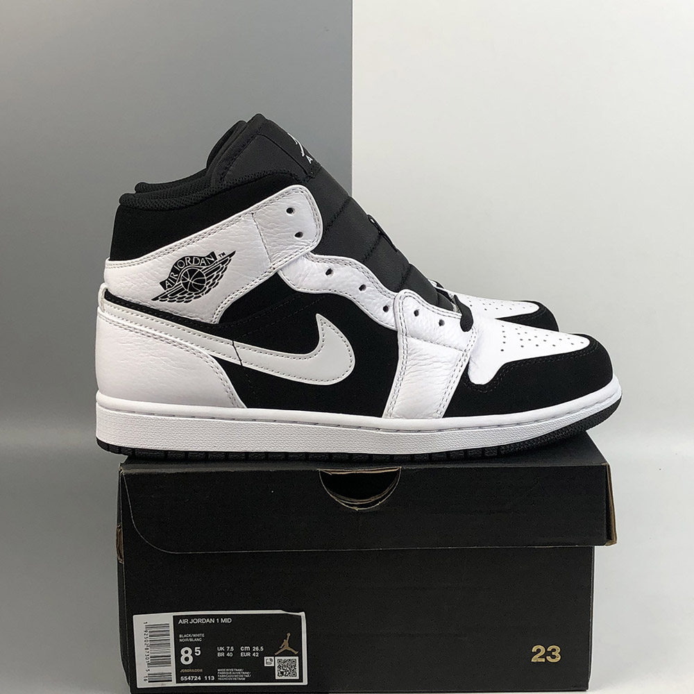 air jordan 1 black and white size 5