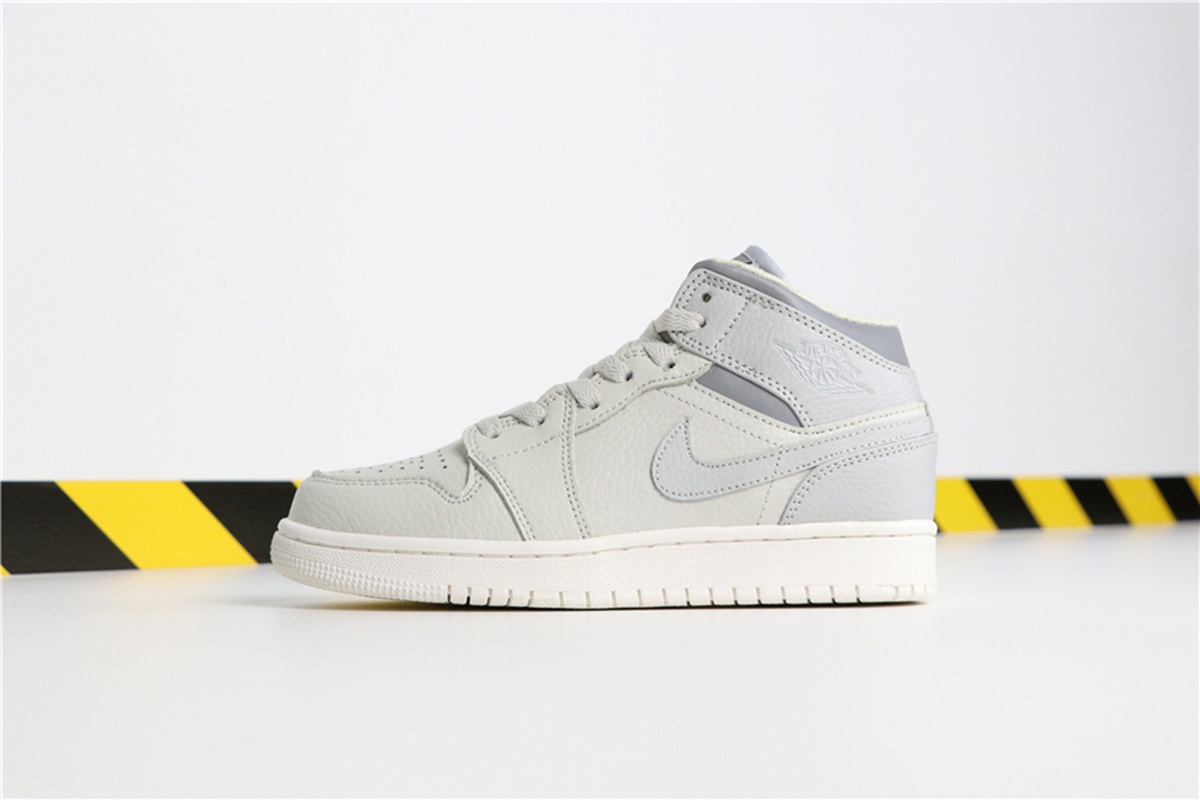 air jordan 1 mid white grey