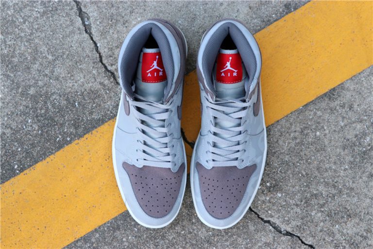 Air Jordan 1 Retro High âCamo Packâ Wolf Grey/Dark Grey-White For Sale â The Sole Line