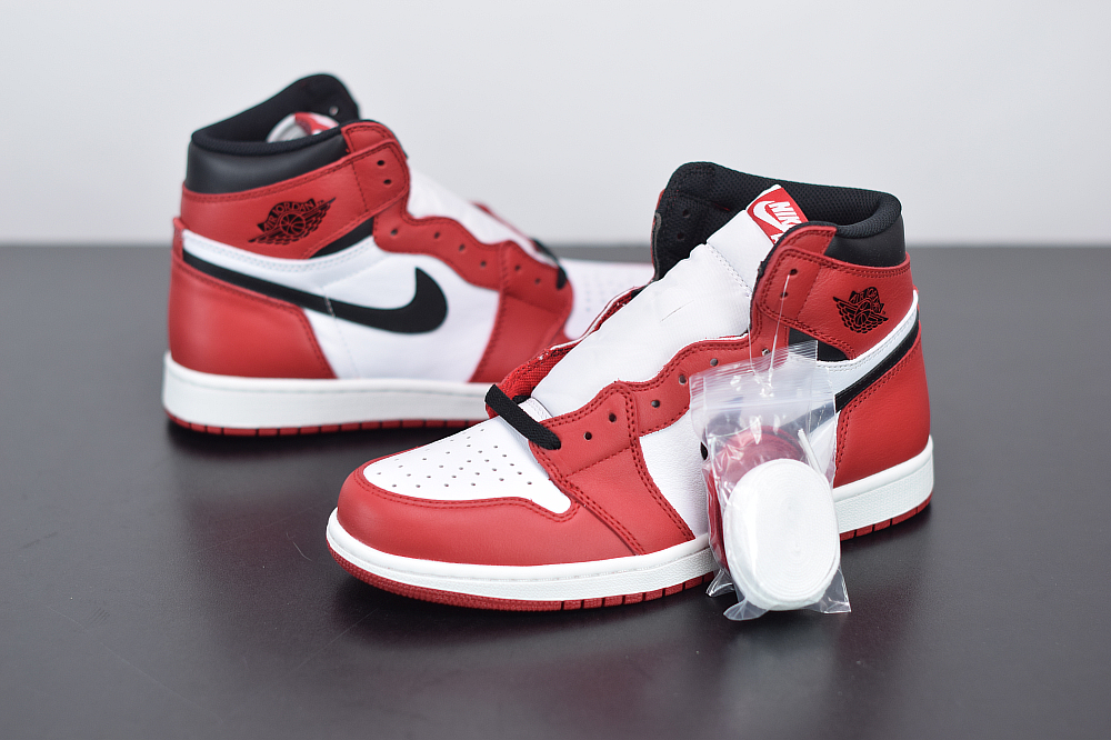 Air Jordan 1 Retro High Og Chicago 5550 101 For Sale The Sole Line