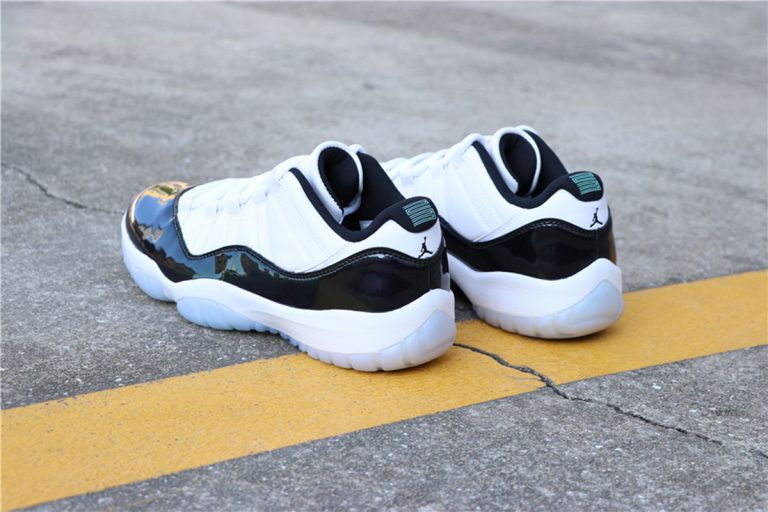 air jordan 11 retro low easter emerald