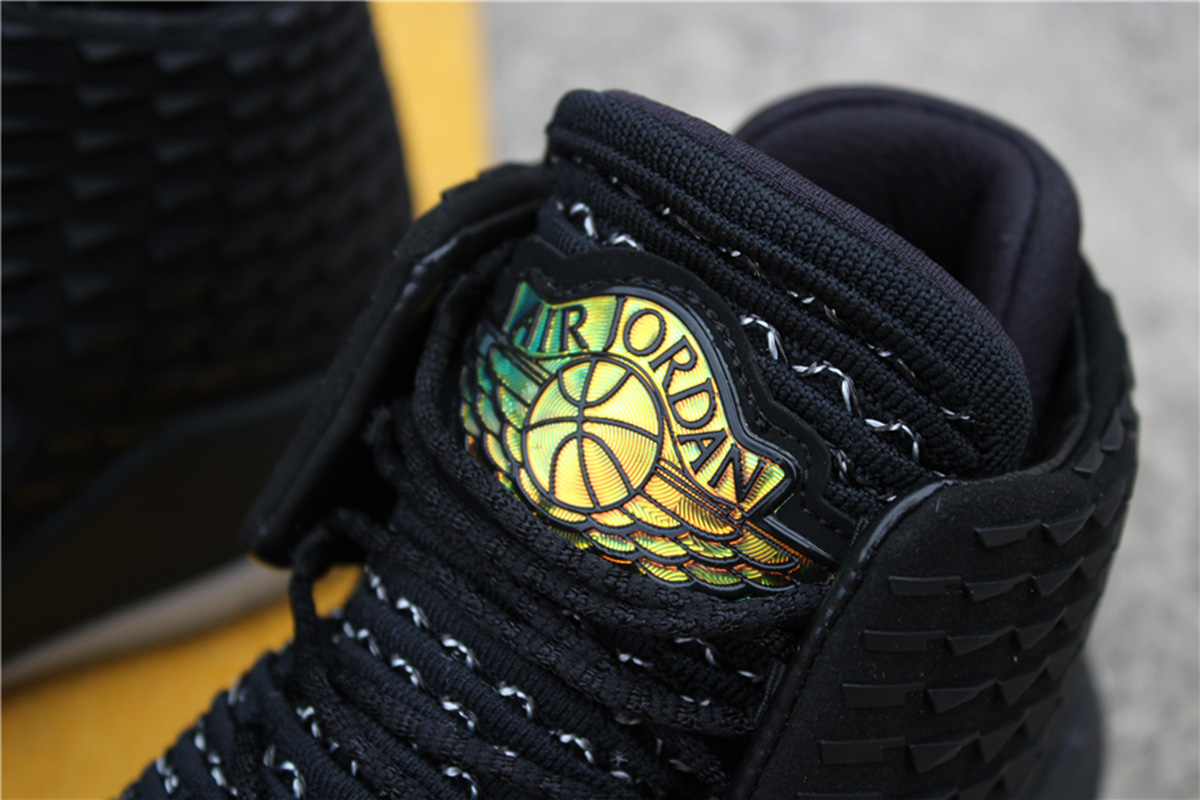 jordans 32 black