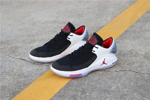 Air Jordan 32 Low “Free Throw Line 