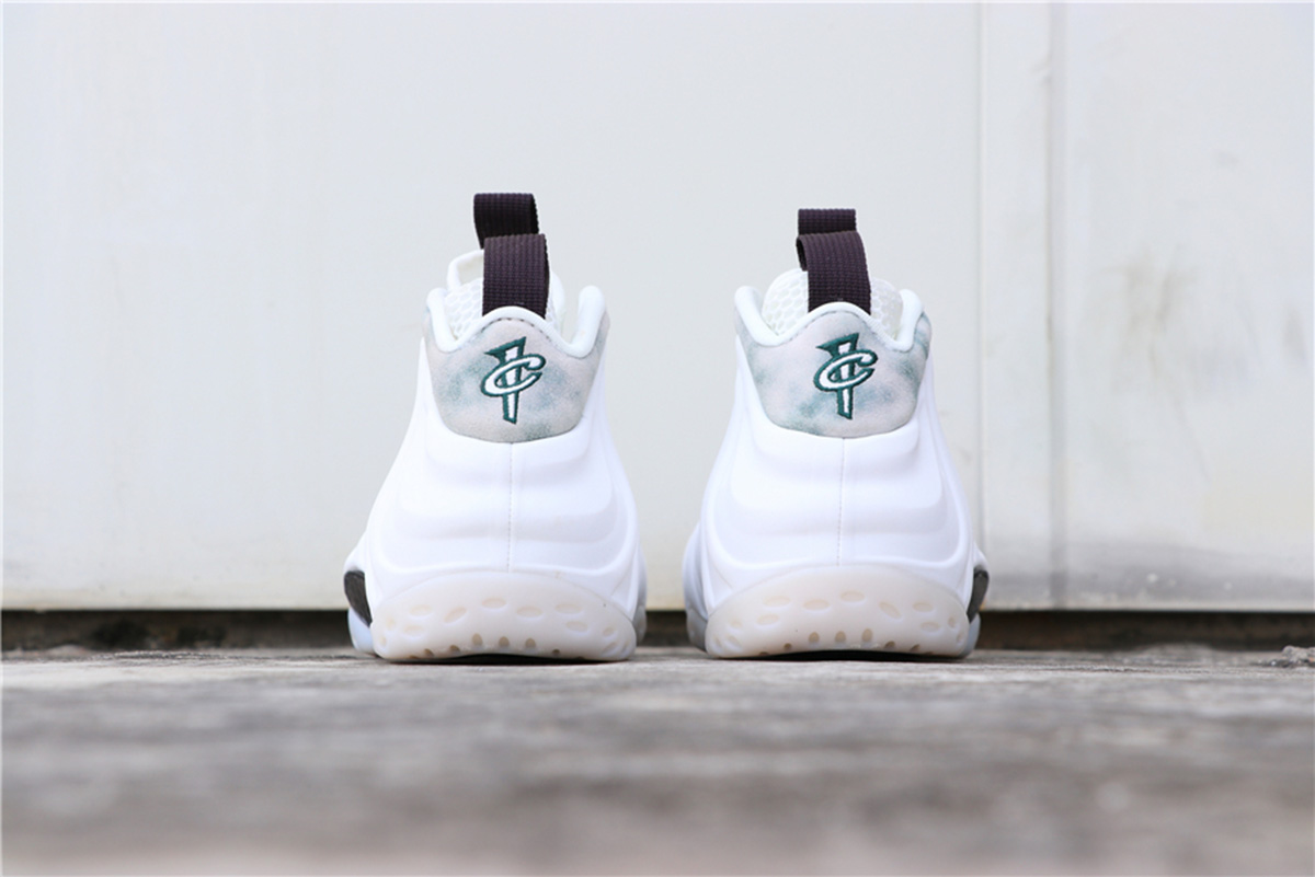 nike air foamposite summit white