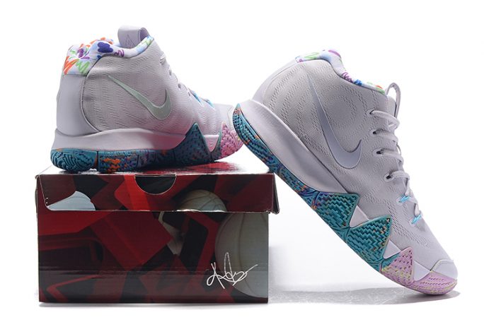 kyrie 4 90s