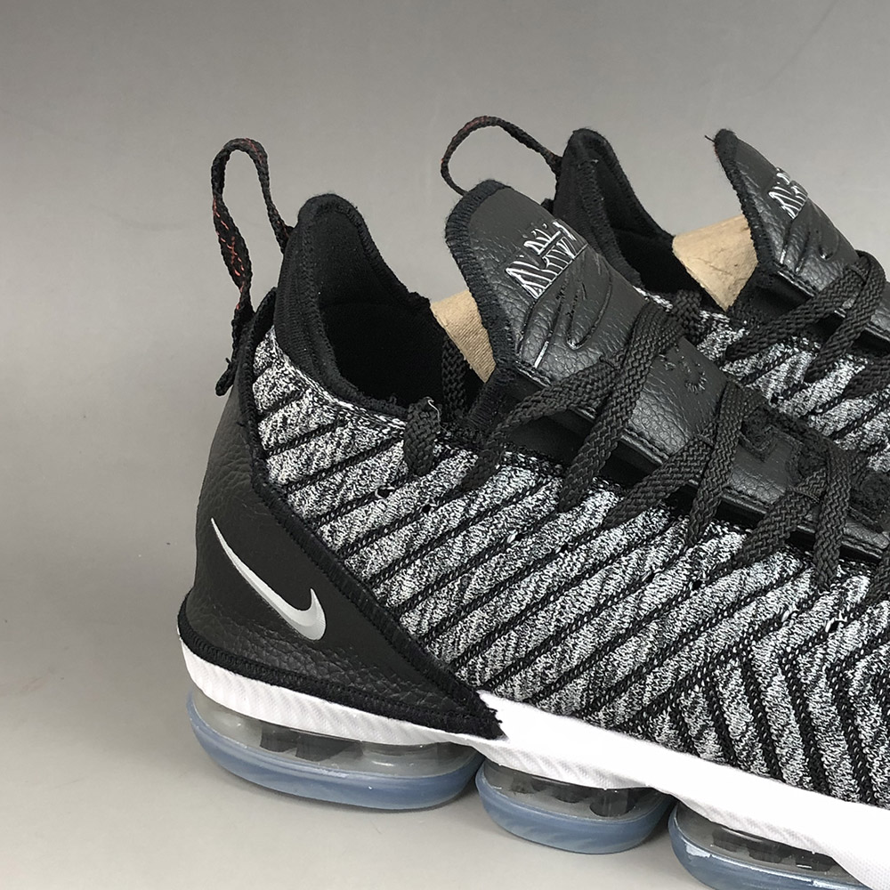 nike lebron oreo