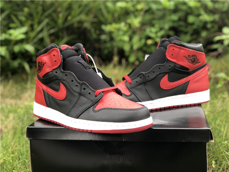 retro 1 jordan banned