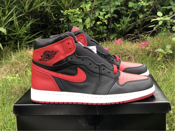 banned jordan ones