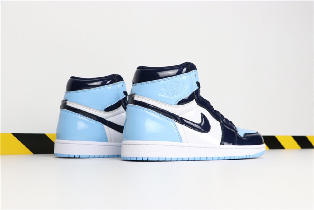 air jordan 1 high blue chill and obsidian and white