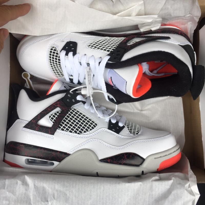 pale citron jordan 4