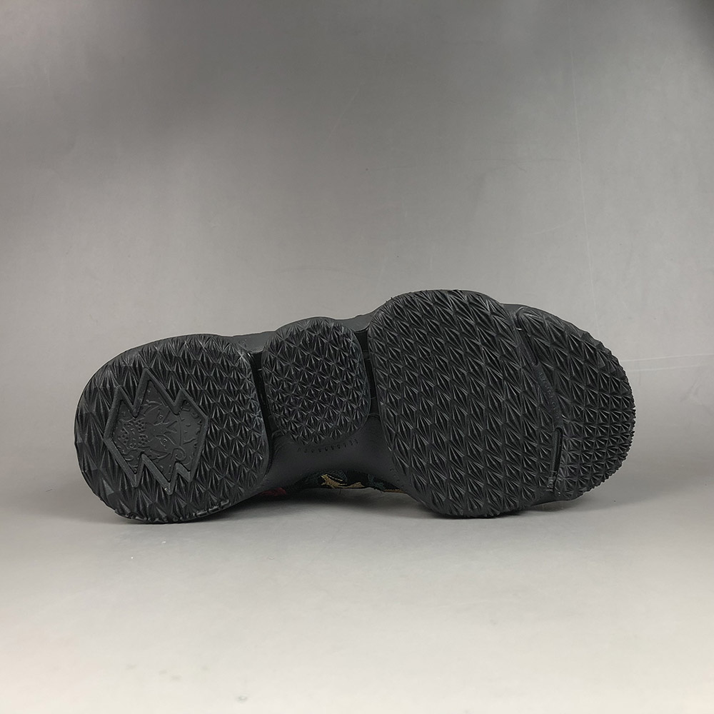 Kith-x-Nike-LeBron-Performance-15-Closing-Ceremony-AJ3936-002-For-Sale-2