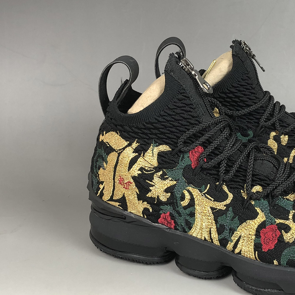 Kith-x-Nike-LeBron-Performance-15-Closing-Ceremony-AJ3936-002-For-Sale-7