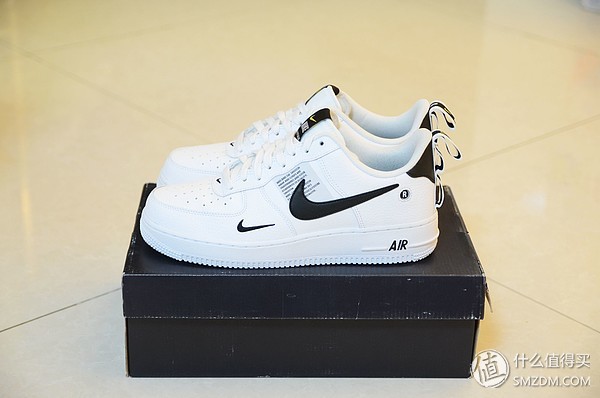 nike air force one front