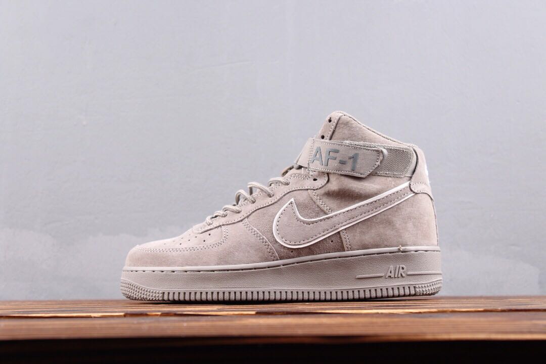 nike air force 1 07 lv8 suede beige