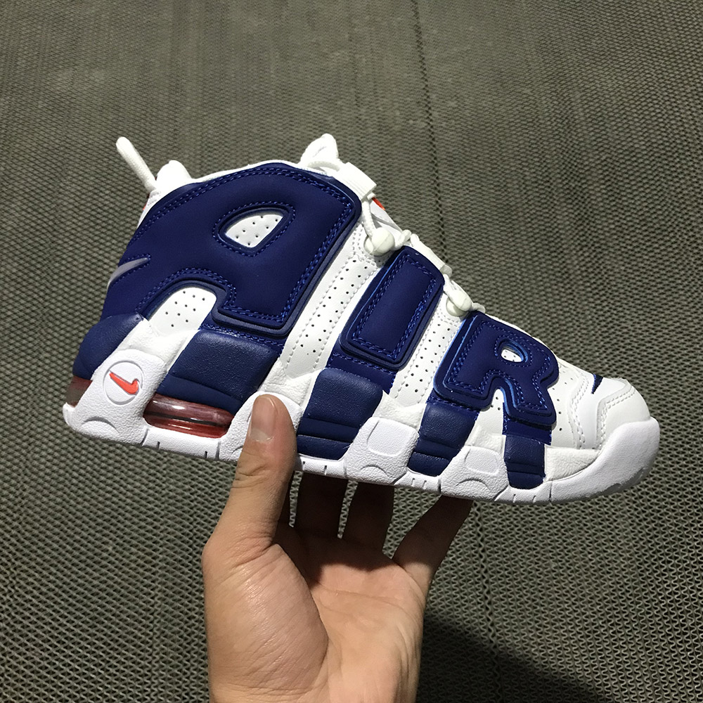 nike air more uptempo knicks