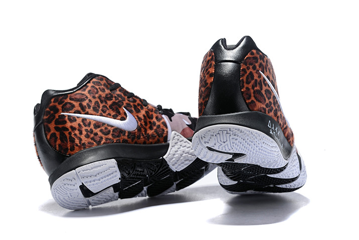 nike leopard shoes