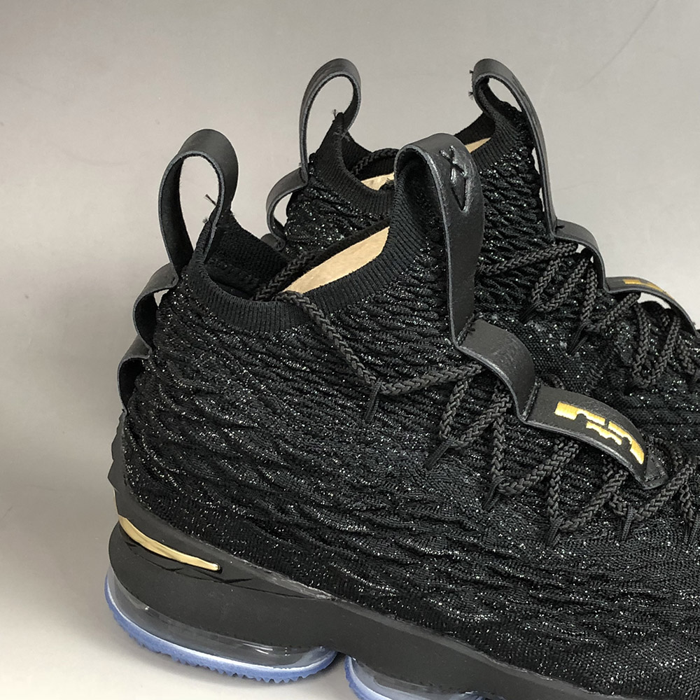 lebron 15 black and gold size 13