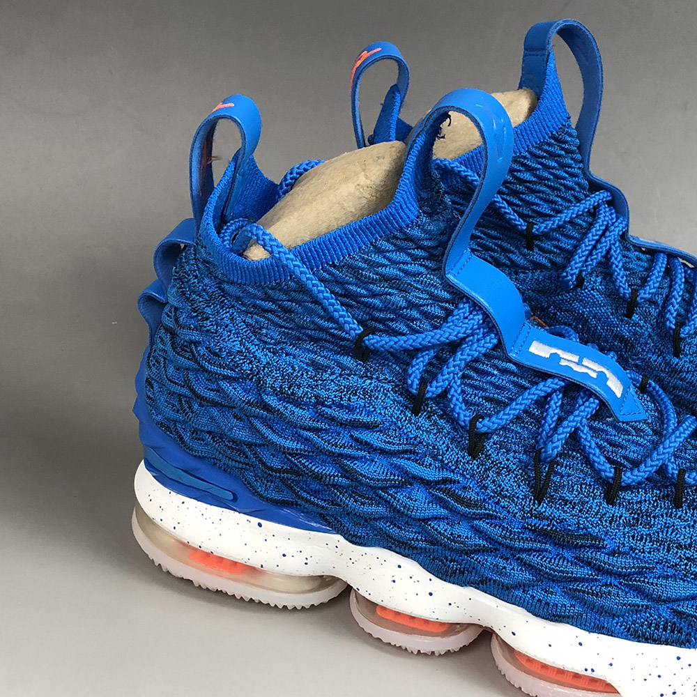 lebron 15 hardwood classics