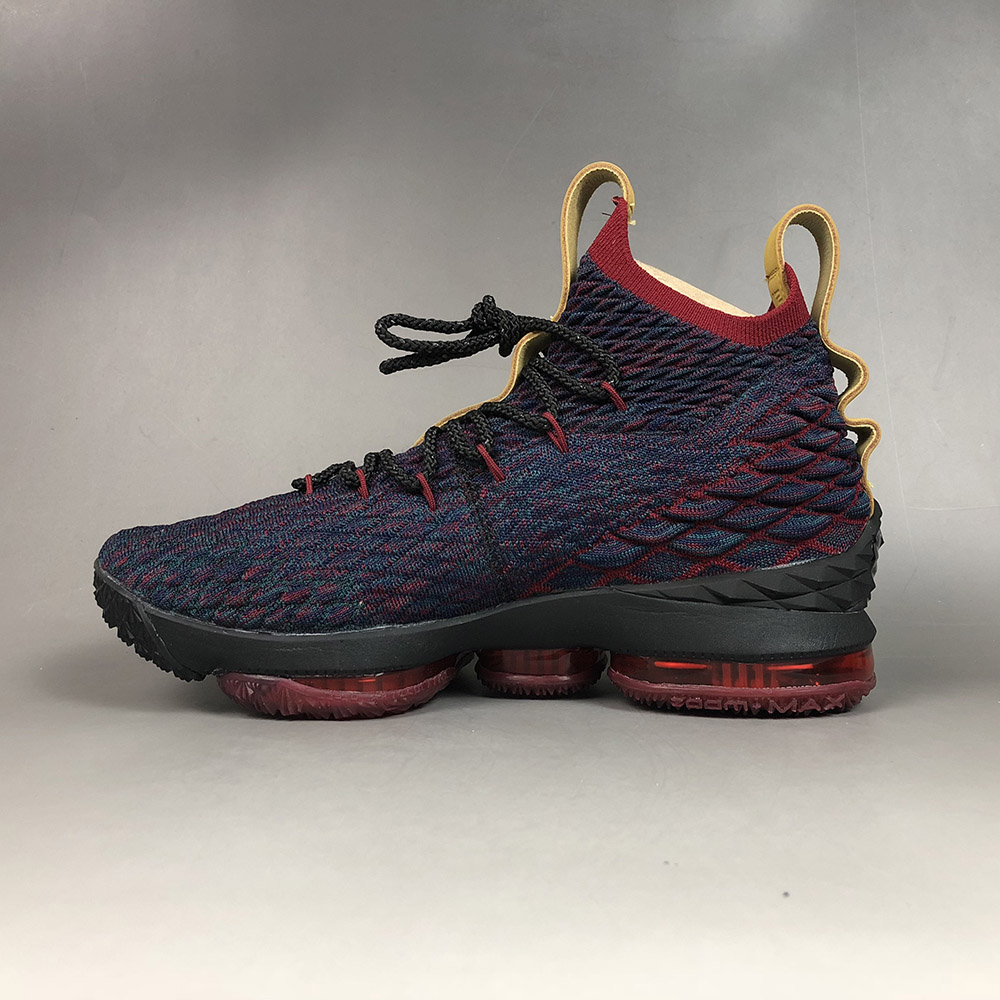 lebron 15 volcano