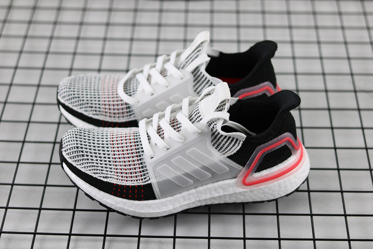 ultraboost cloud white active red 