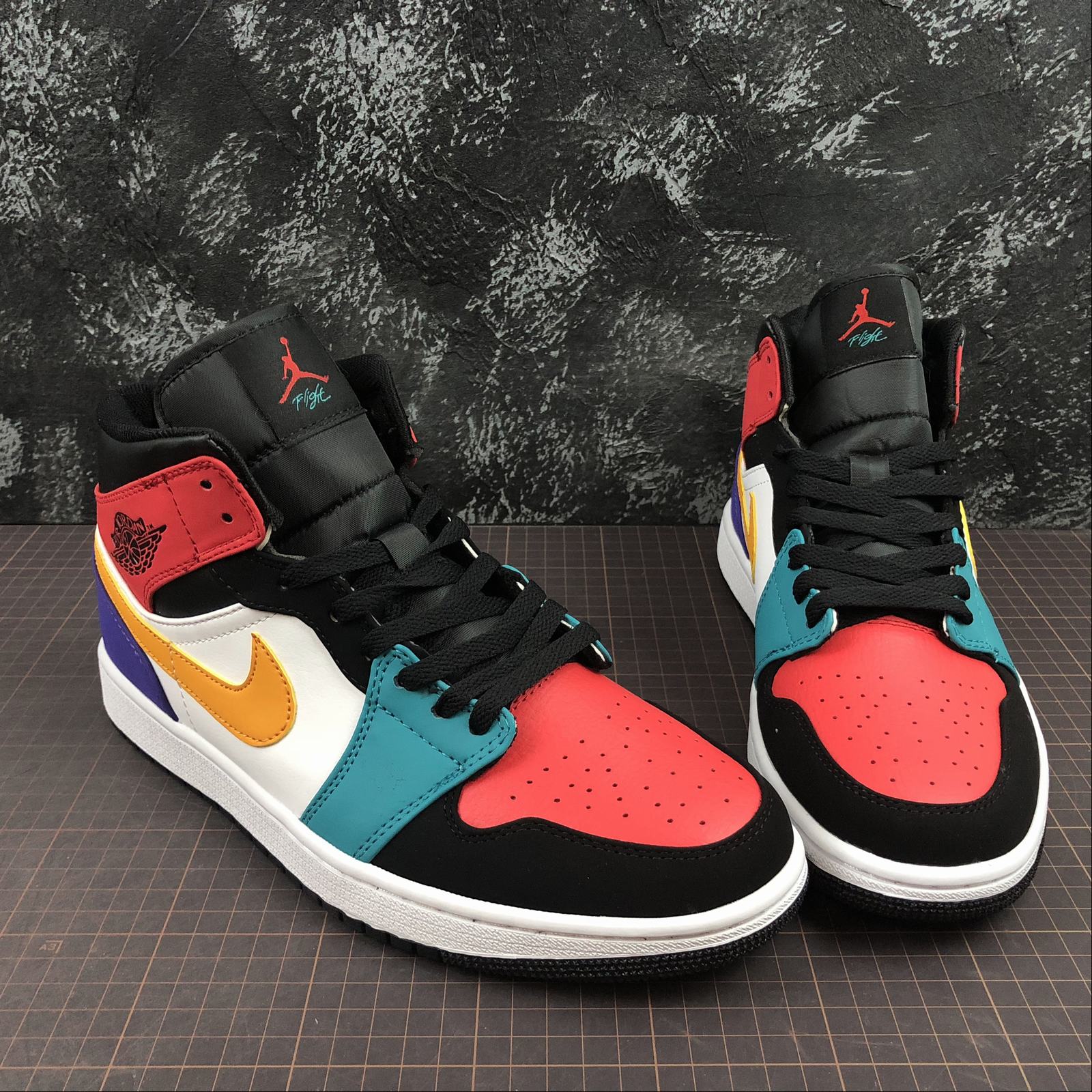 air jordan 1 mid bred multicolor