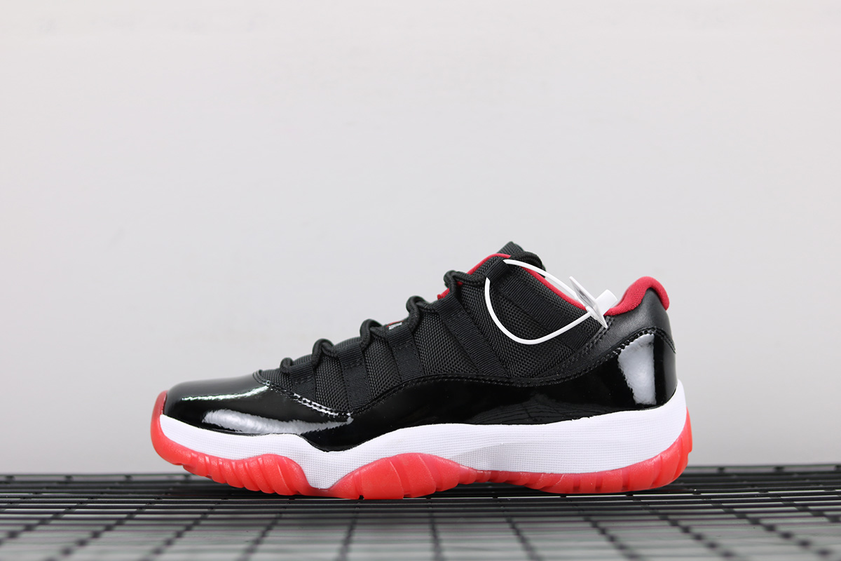 air jordan 11 varsity red