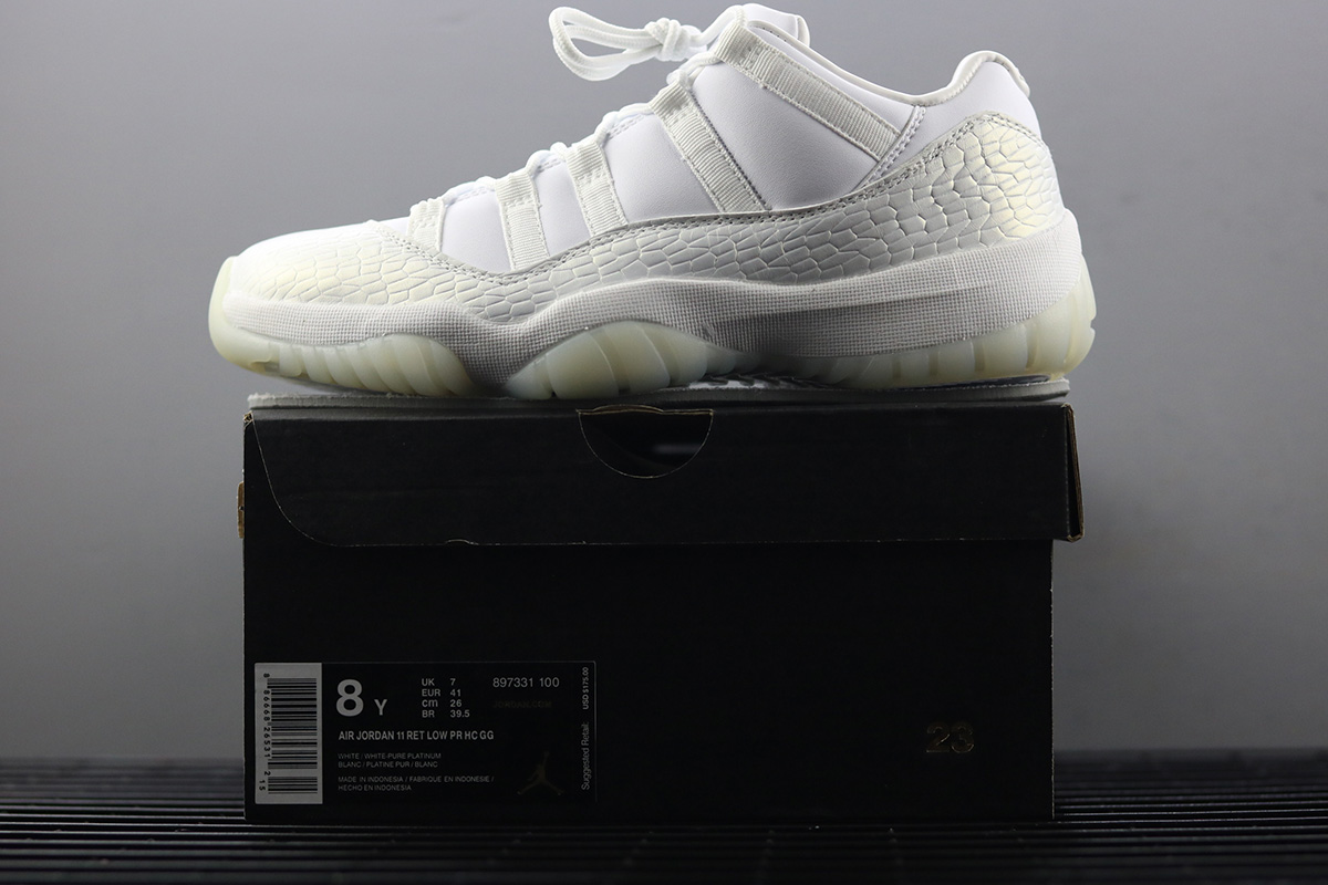 air jordan 11 low gg prm frost white