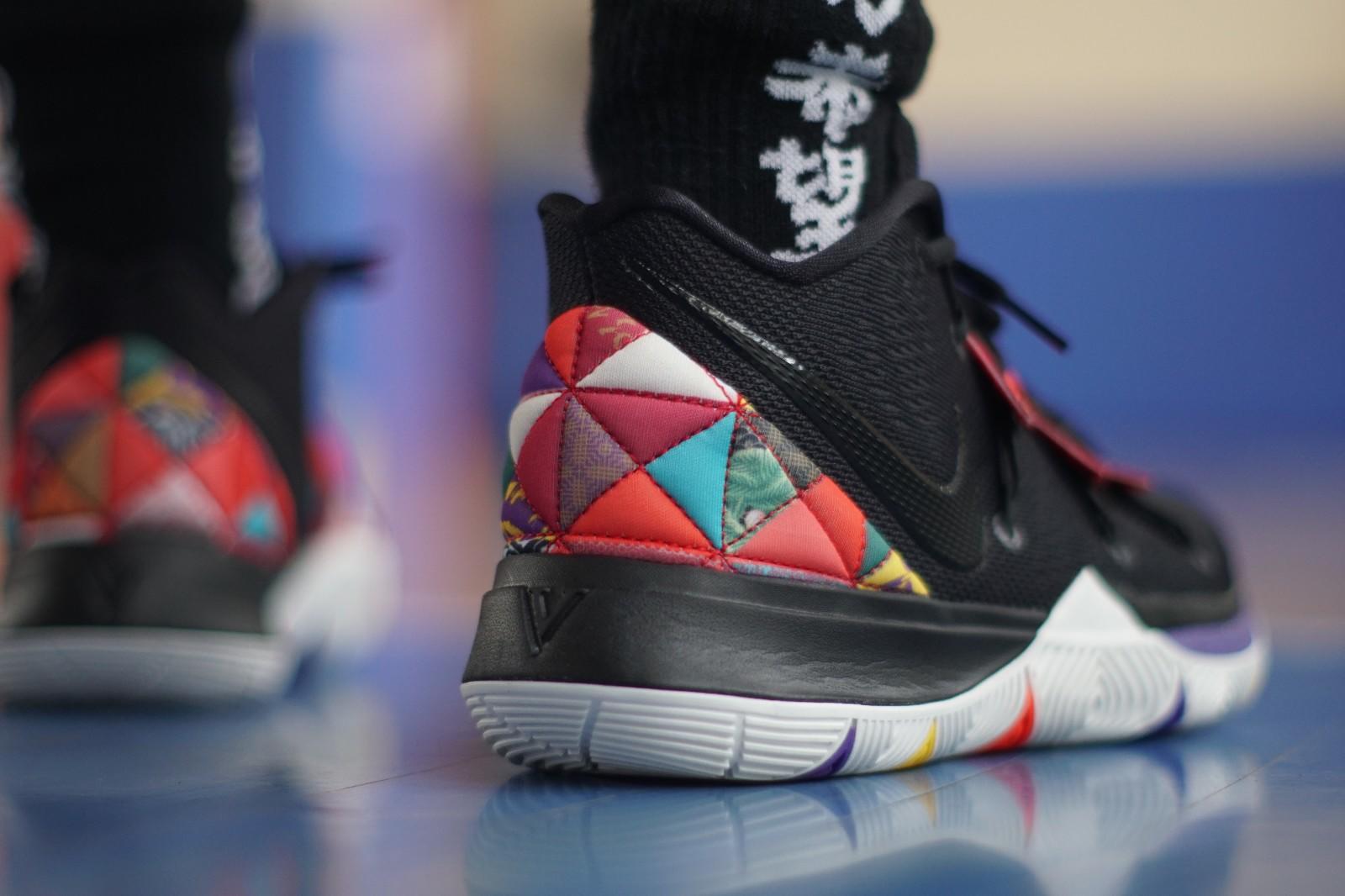 Sick Basket Sneakers Nike Kyrie 5 EP 'Black Magic