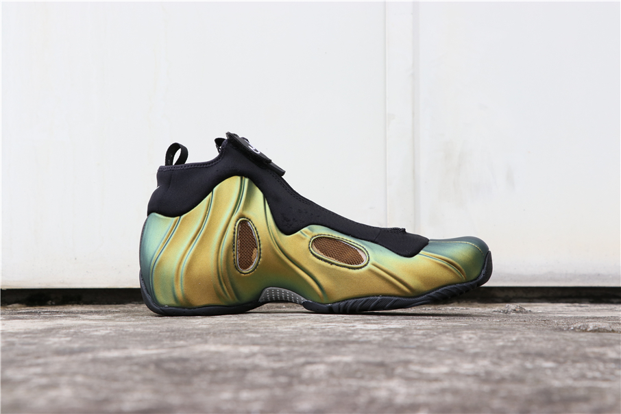 flightposite metallic gold